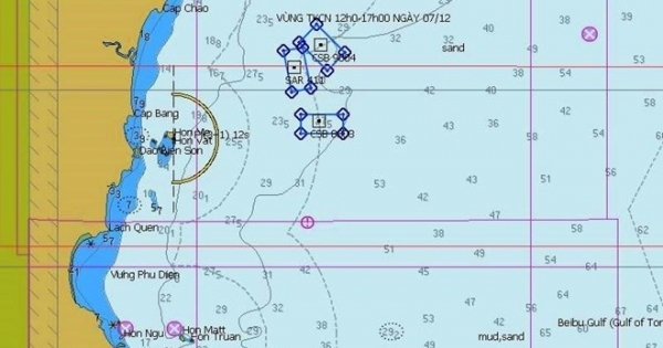 Điều máy bay tìm kiếm 4 ngư dân mất tích