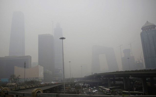 Tại c&aacute;c khu vực gần thủ đ&ocirc; Bắc Kinh, người ta đ&atilde; ghi nhận mức độ nguy hiểm của c&aacute;c chất &ocirc; nhiễm trong kh&ocirc;ng kh&iacute;.