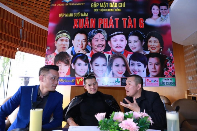 (Từ tr&aacute;i qua) : Gi&aacute;m đốc Hoa Dương, đạo diễn Việt T&uacute; v&agrave; danh h&agrave;i Xu&acirc;n Hinh