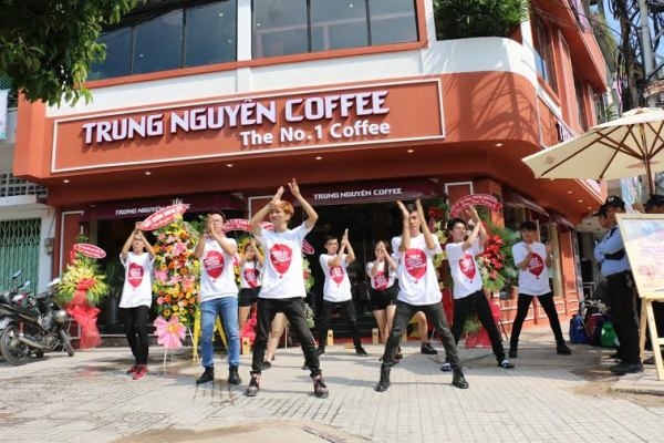 Một cuộc ly h&ocirc;n c&oacute; thể l&agrave; toan t&iacute;nh của vợ chồng &ocirc;ng chủ c&agrave; ph&ecirc; Trung Nguy&ecirc;n?