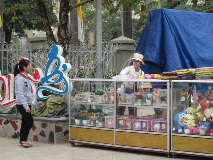 Nhiều h&agrave;ng qu&aacute;n nhanh tay v&agrave;o