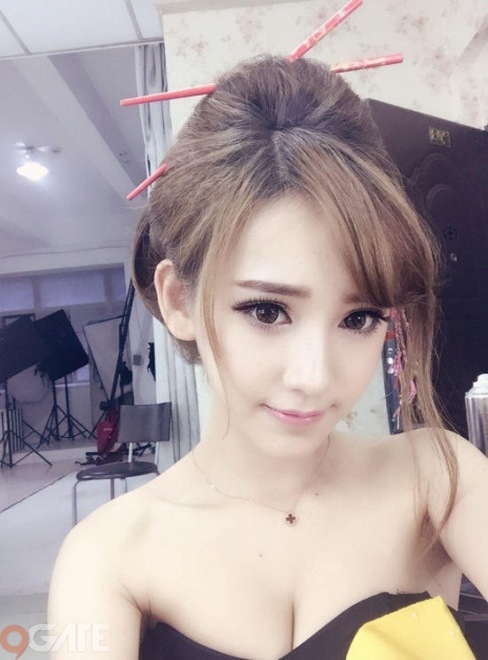 L&yacute; Ngọc Khiết đẹp kh&ocirc;ng t&igrave; vết. Ảnh: internet.