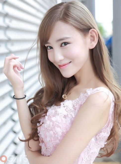 L&yacute; Ngọc Khiết đẹp ở mọi g&oacute;c nh&igrave;n. Ảnh: internet.