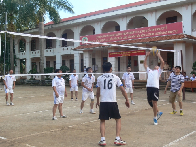 Tran chung ket giua Doi TTKS so 3 và Doi Lien quan