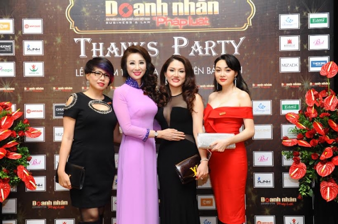 Ch&ugrave;m ảnh: H&agrave;ng loạt Doanh nh&acirc;n nổi tiếng hội ngộ tại sự kiện Thanks Party