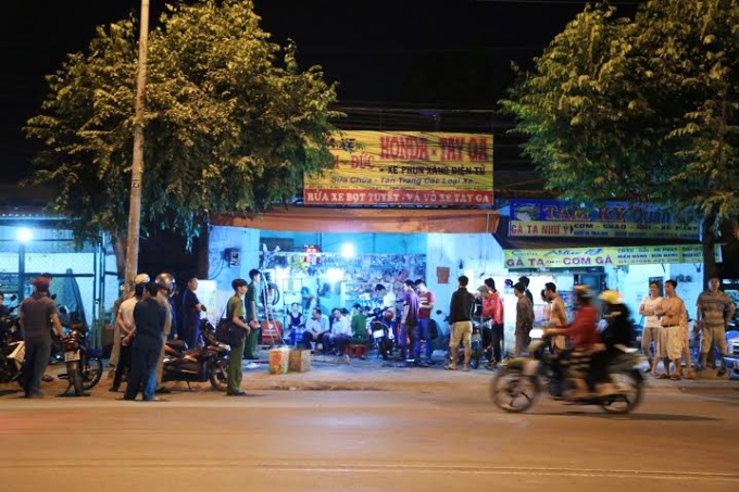 Vụ &aacute;n mạng 2 người bị đ&acirc;m chết đ&atilde; g&acirc;y b&agrave;ng ho&agrave;ng trong l&ograve;ng d&acirc;n. Ảnh: H&agrave; Kiều