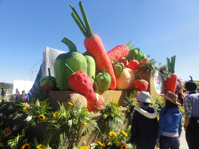 M&ocirc; h&igrave;nh sản phẩm rau củ quả đặc trưng của Đ&agrave; Lạt được trưng b&agrave;y