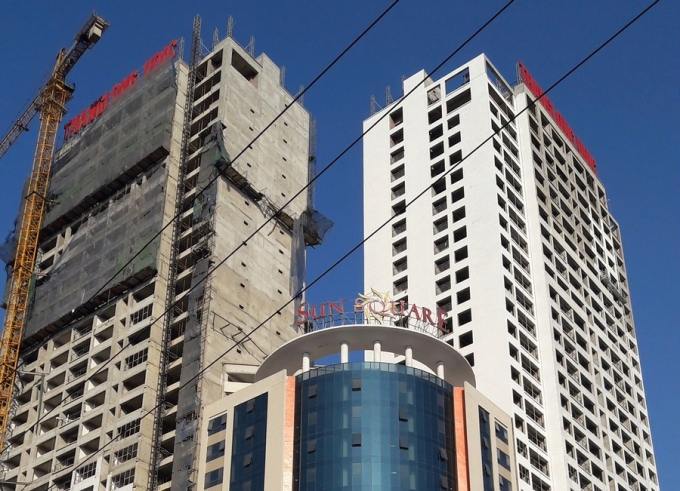 Dự &aacute;n của Cty CP đầu tư v&agrave; ph&aacute;t triển đ&ocirc; thị Thăng Long kh&ocirc;ng chỉ vi phạm an to&agrave;n lao động c&ograve;n vi phạm trật tự x&acirc;y dựng nghi&ecirc;m trọng.&nbsp;