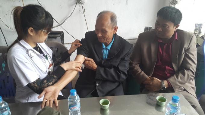 Ng&agrave;y Quốc tế Người khuyết tật: Kh&aacute;m, tư vấn chữa bệnh tại trung t&acirc;m nh&acirc;n đạo T&amp;amp;T