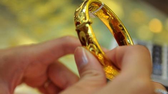 Gi&aacute; v&agrave;ng h&ocirc;m nay&nbsp;(5/12) giới ph&acirc;n t&iacute;ch lạc quan nhận định v&agrave;ng sẽ tăng mạnh.( Nguồn: Iternet.)