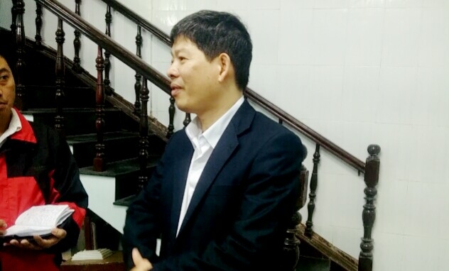 Đại diện Ng&acirc;n h&agrave;ng cho biết số tiền bị cướp ước t&iacute;nh 700 triệu đồng, loại mệnh gi&aacute; 500.000 đồng.