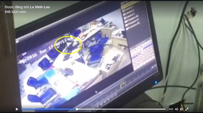 Nghi phạm đ&atilde; chĩa s&uacute;ng v&agrave;o nh&acirc;n vi&ecirc;n Ng&acirc;n h&agrave;ng. (Ảnh: Tr&iacute;ch xuất từ camera an ninh Ng&acirc;n h&agrave;ng)