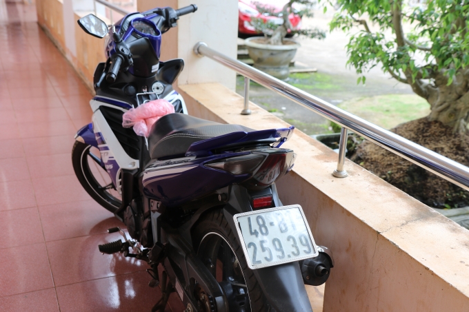 Chiếc xe m&ocirc; t&ocirc; kh&ocirc;ng r&otilde; nguồn gốc v&agrave; chủ sở hữu.