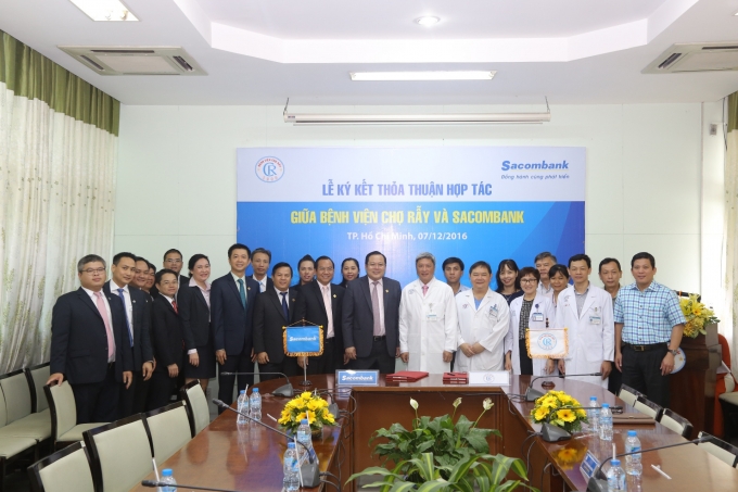 B&ecirc;̣nh vi&ecirc;̣n Chợ R&acirc;̃y x&acirc;y dựng thẻ chăm sóc sức khỏe cho b&ecirc;̣nh nh&acirc;n