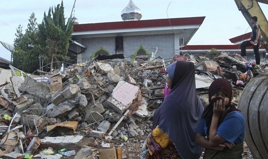 Người sống s&oacute;t đang rất kh&oacute; khăn.