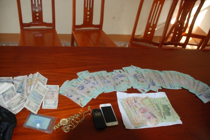 Tang vật thu được trong vụ trộm cắp.