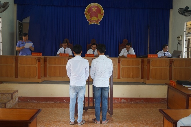 Bị c&aacute;o B&ugrave;i Nhật Quang v&agrave; Đỗ Ho&agrave;ng Huy.