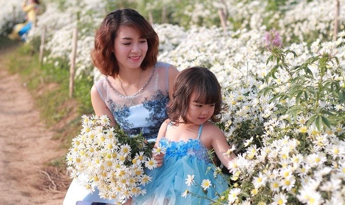 V&agrave; c&ograve;n l&agrave; cả những g&igrave; c&aacute;c đấng sinh th&agrave;nh muốn d&agrave;nh cho thi&ecirc;n thần b&eacute; nhỏ th&acirc;n y&ecirc;u!