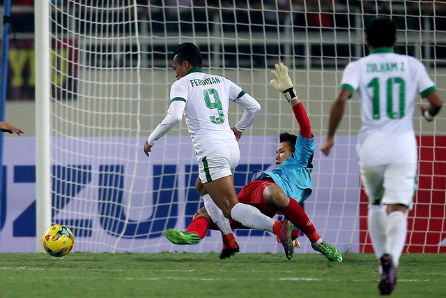 Đội tuyển Việt Nam bị b&aacute;o ch&iacute; khu vực đ&aacute;nh gi&aacute; thấp ở điểm phong c&aacute;ch tại AFF Cup năm nay.