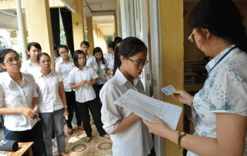 Kỳ thi 2017: Dễ thử sức, và dễ... mất điểm