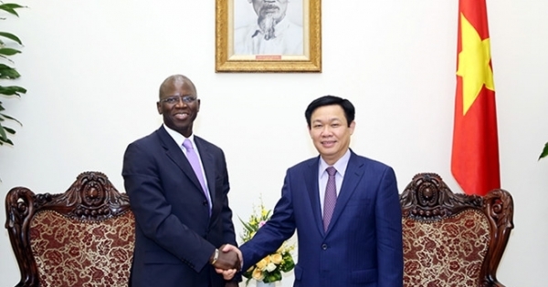 Phó Thủ tướng Vương Đình Huệ làm việc với Lãnh đạo Ngân hàng Thế giới