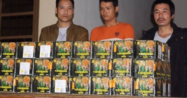 Bắt gọn 130 kg pháo chuyển từ Quảng Bình ra Hà Tĩnh tiêu thụ