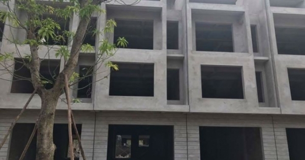 Bán nhà 4 tầng thuộc khu đô thị Ecopark - Hà Nội