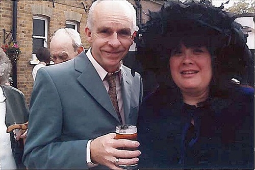 Bị vi khuẩn ăn gần hết