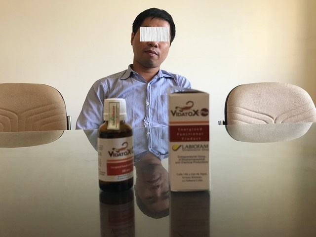 Người đ&agrave;n &ocirc;ng n&agrave;y cho rằng m&igrave;nh c&oacute; khả năng cung cấp nhiều sản phẩm Vidatox.