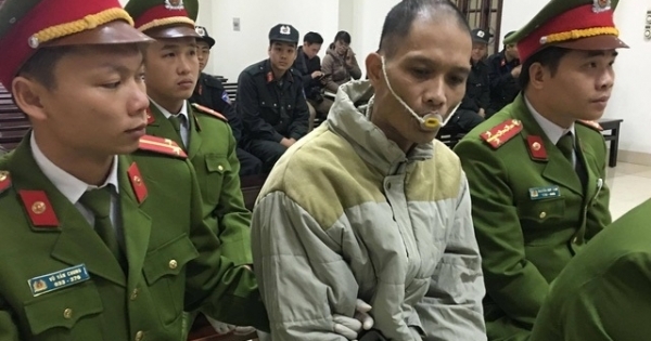 Xét xử vụ thảm án tại Uông Bí: Người nhà nạn nhân đòi bồi thường hàng ngàn tỷ