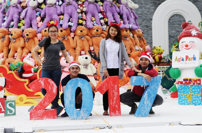 &ldquo;Thi&ecirc;n đường gi&aacute;ng sinh&rdquo;&nbsp;l&agrave; hoạt động tiếp nối chuỗi c&aacute;c lễ hội diễn ra quanh năm tại Asia Park, nhằm gia tăng th&ecirc;m nhiều gi&aacute; trị, trải nghiệm mới lạ cho du kh&aacute;ch v&agrave; người d&acirc;n Đ&agrave; Nẵng. Đ&acirc;y cũng l&agrave; những nỗ lực của Asia Park trong việc kh&ocirc;ng ngừng n&acirc;ng cao chất lượng, khẳng định đẳng cấp v&agrave; vị thế của c&ocirc;ng vi&ecirc;n ngh&igrave;n tỷ mang tầm khu vực.