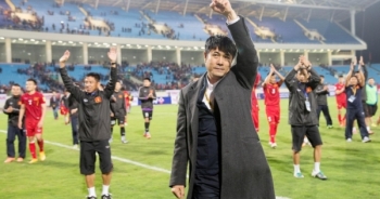 Bóng đá Việt Nam thời HLV Hữu Thắng: “Giấc mơ con” … chưa tròn!