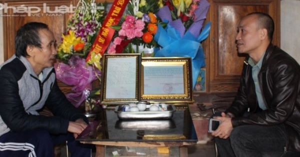 Cần khẩn trương xin lỗi và thương lượng với ông Hàn Đức Long