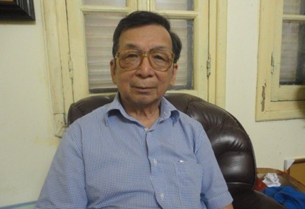 GS Trần L&acirc;m Biền: Ăn mặc hở hang l&agrave;m cho người l&agrave;m c&ugrave;ng ph&acirc;n t&aacute;n tư tưởng