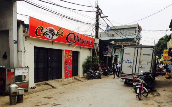 Từ m&acirc;u thuẫn c&aacute; nh&acirc;n, chủ qu&aacute;n cafe Chuột đ&atilde; gọi một nh&oacute;m đối tượng mang s&uacute;ng đến g&acirc;y &aacute;n mạng