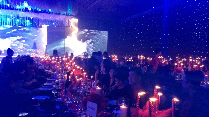 To&agrave;n cảnh đ&aacute;m cưới đẹp như cổ t&iacute;ch của Hari Won v&agrave; Trấn Th&agrave;nh