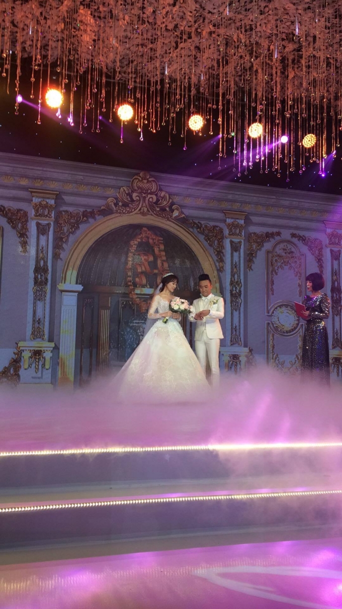 Khi Trấn Th&agrave;nh đề nghị ngược lại, bảo Hari hỏi m&igrave;nh c&acirc;u g&igrave;, c&ocirc; đ&atilde; hỏi