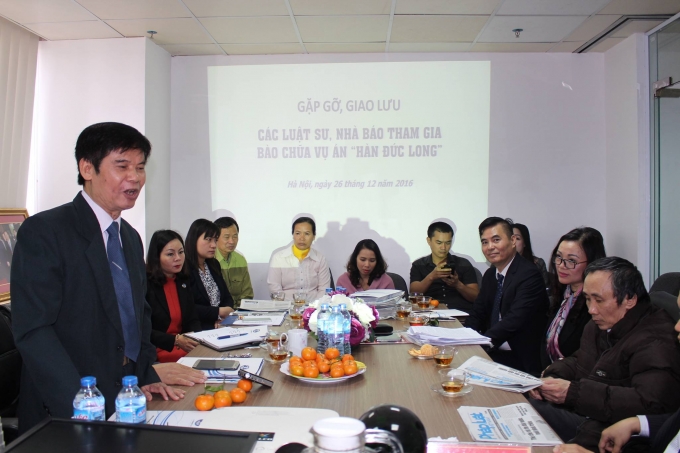 To&agrave;n cảnh buổi gặp gỡ, giao lưu.