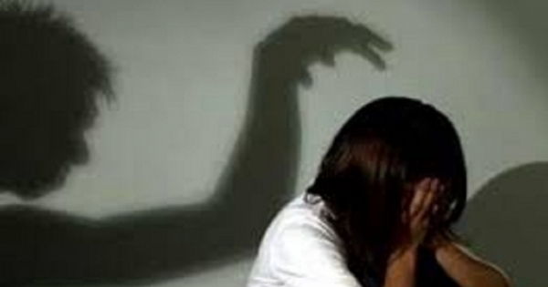 Lĩnh 13 năm tù vì làm trò đồi bại với cháu ruột