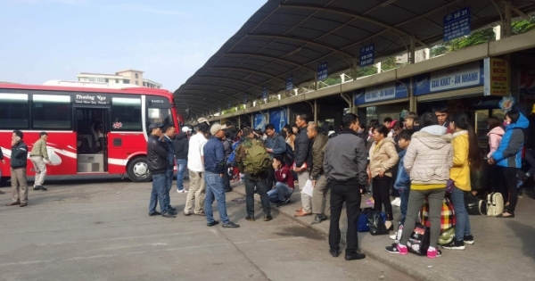 Hà Nội: Nhiều nhà xe "đình công" phản đối bến xe Mỹ Đình chuyển tuyến