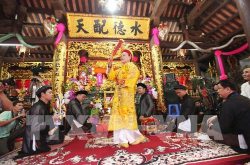 UNESCO ghi danh Di sản Thực h&agrave;nh T&iacute;n ngưỡng thờ mẫu Tam Phủ của người Việt tại Danh s&aacute;ch Di sản văn h&oacute;a phi vật thể đại diện của nh&acirc;n loại. Ảnh: Anh Tuấn/TTXVN.