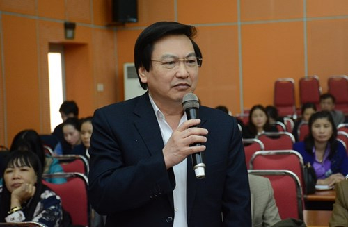 Giáo viên tiểu học có bị loại ra khỏi ngành nếu không đạt chuẩn cao đẳng?