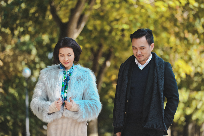 MC Thanh Mai v&agrave; diễn vi&ecirc;n Chi Bảo t&igrave;nh tứ ở Nga