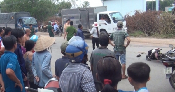 TP HCM: Va chạm với xe tải, 1 bảo vệ tử vong