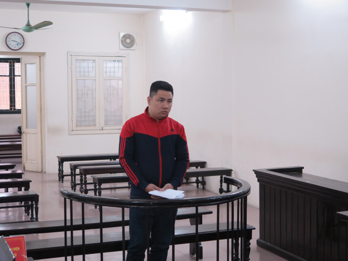 Bị c&aacute;o Lu&acirc;n tại t&ograve;a.