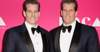 Hai anh em sinh đôi từng kiện Mark Zuckerberg ăn cắp ý tưởng đã trở thành tỷ phú Bitcoin đầu tiên trên thế giới