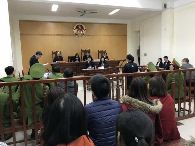 Phi&ecirc;n t&ograve;a ng&agrave;y 20/11 vừa qua.