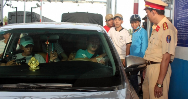 Điểm nóng BOT Cai Lậy: Chủ đầu tư và tài xế "so găng", yêu cầu "xử lý dứt điểm" không dễ dàng