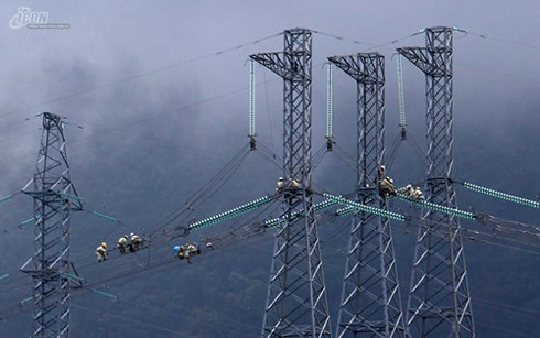 Đường d&acirc;y 500kV&nbsp;S&ocirc;ng M&acirc;y - T&acirc;n Uy&ecirc;n.