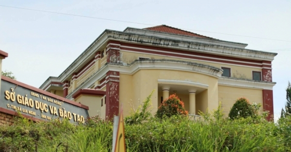 Đắk Nông: Bắt giam cán bộ Sở Giáo dục chạy việc, chiếm đoạt 800 triệu đồng